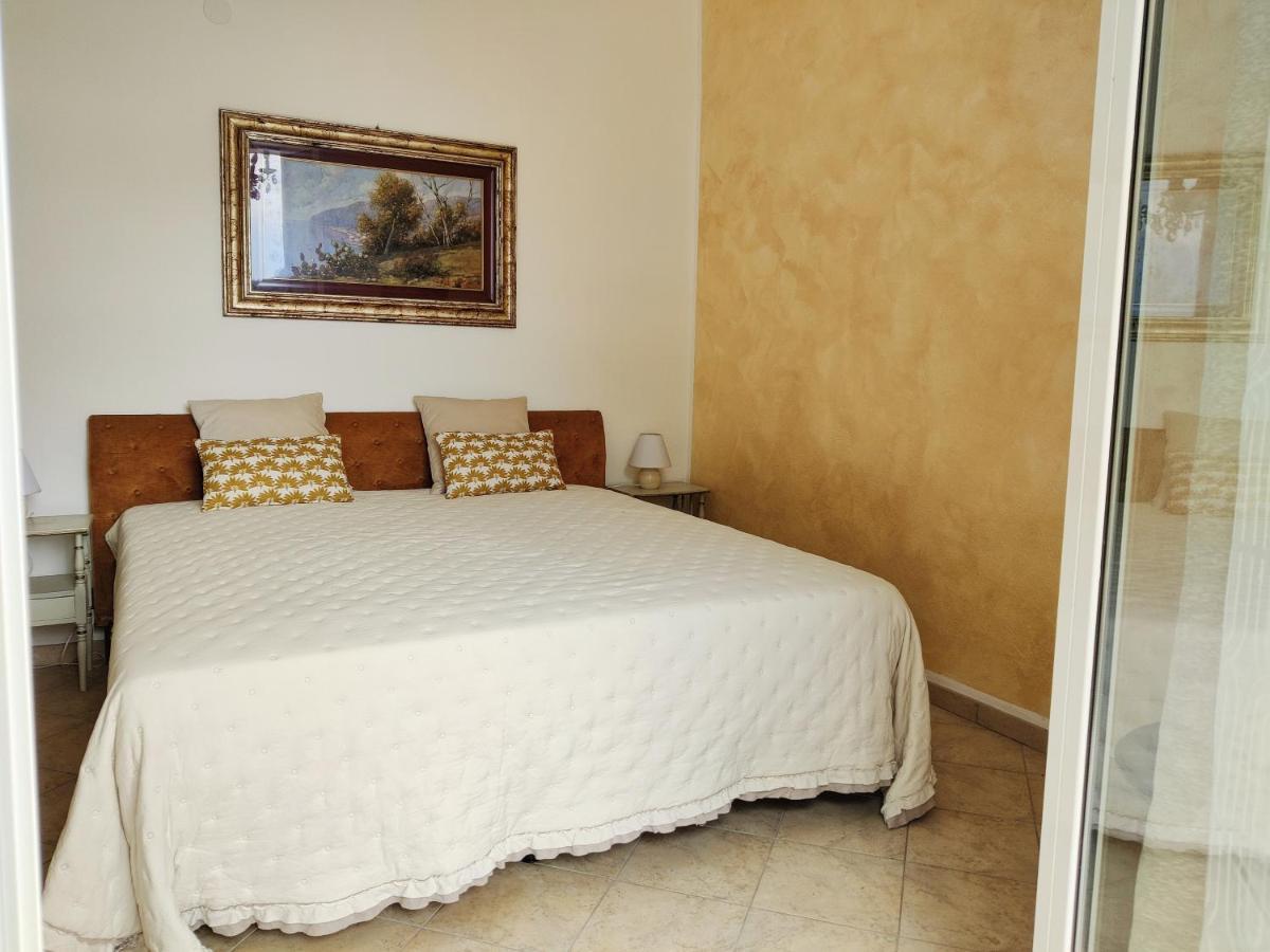 Tra Sole & Mare Apartment Zoagli Exterior photo